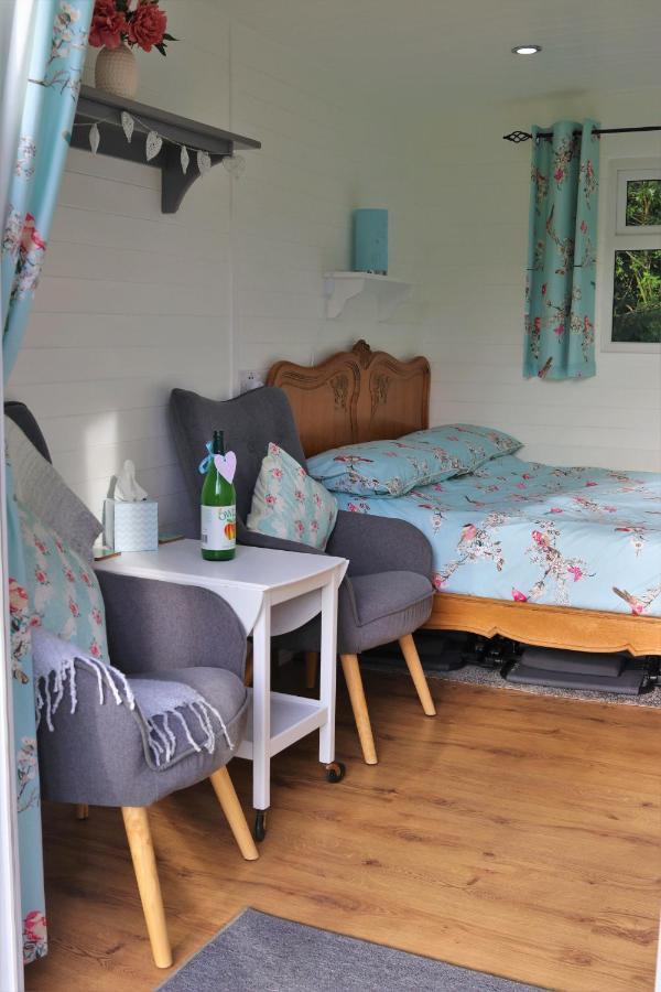 Hopgarden Glamping Luxury Shepherds Huts Wadhurst Экстерьер фото