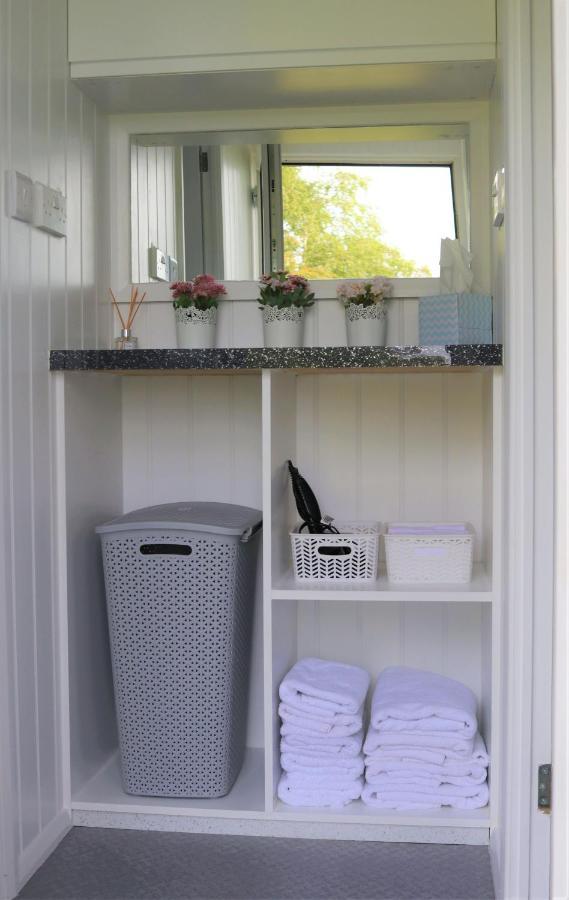 Hopgarden Glamping Luxury Shepherds Huts Wadhurst Экстерьер фото