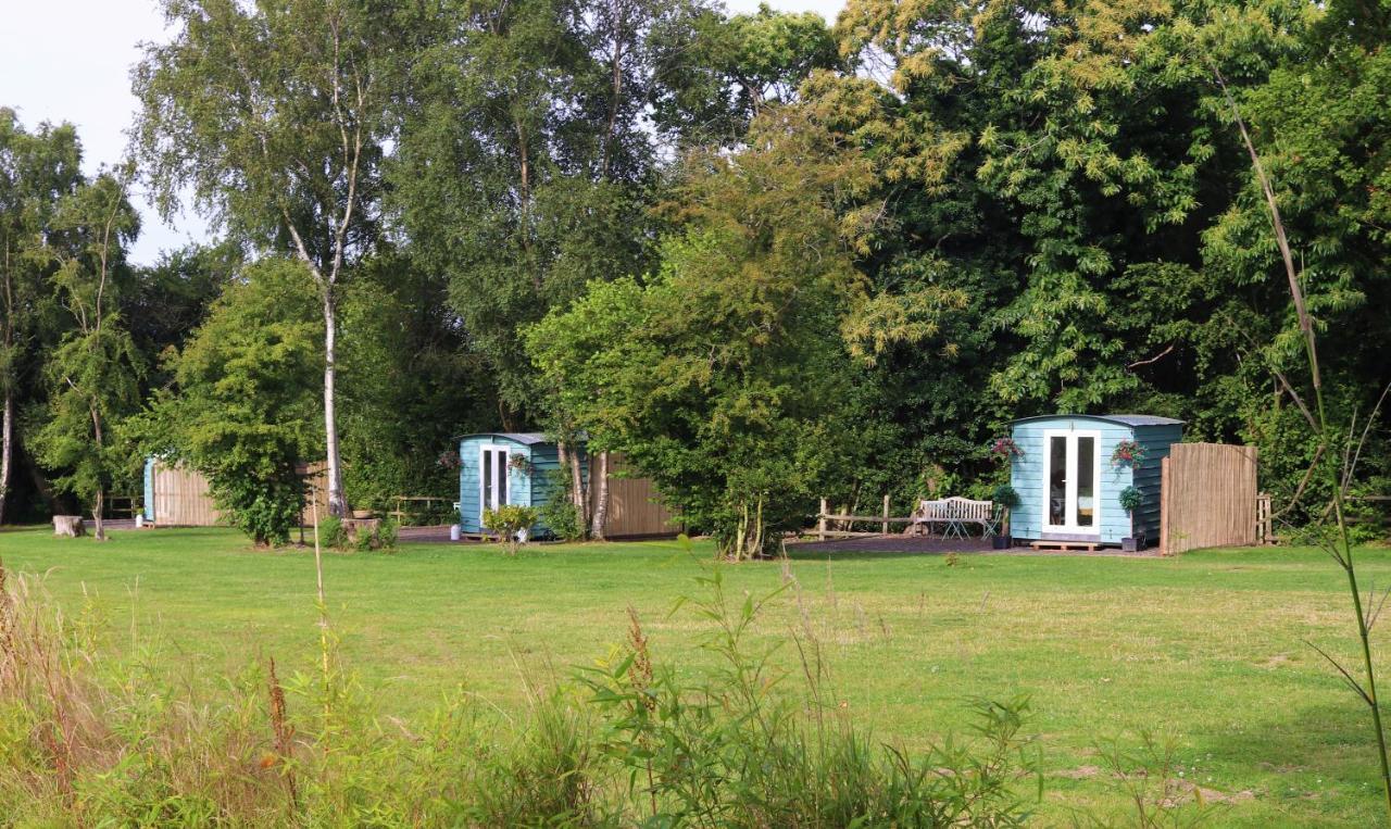 Hopgarden Glamping Luxury Shepherds Huts Wadhurst Экстерьер фото
