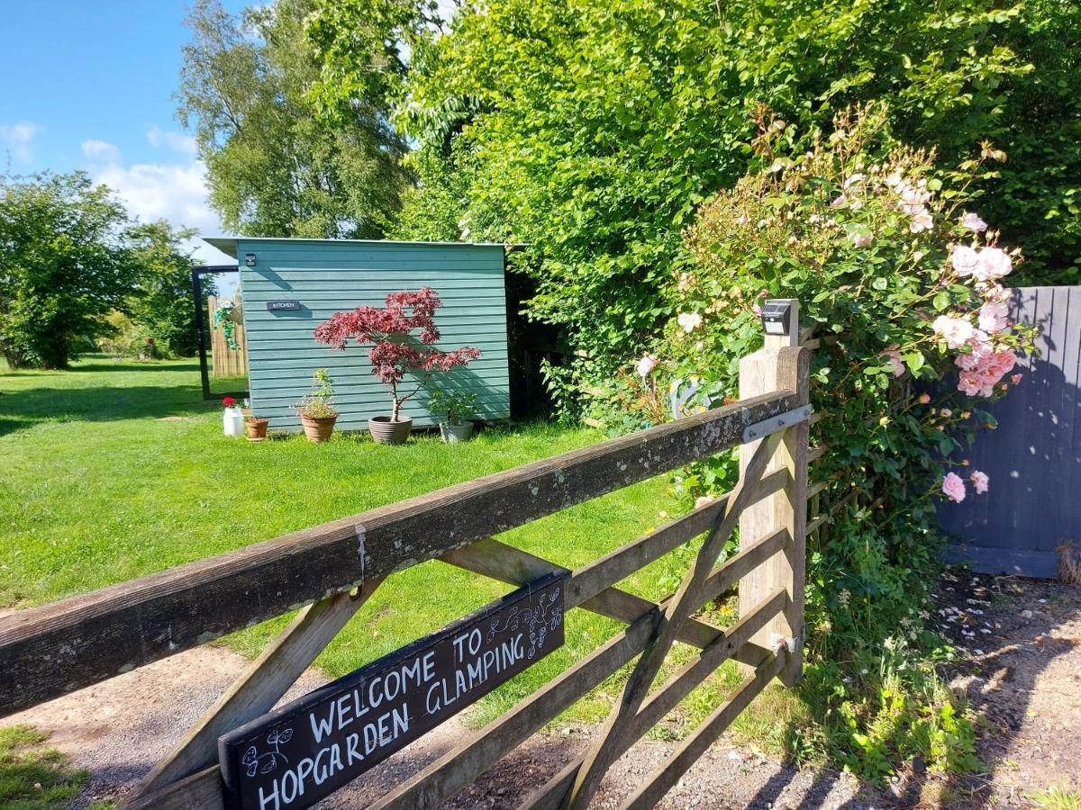 Hopgarden Glamping Luxury Shepherds Huts Wadhurst Экстерьер фото