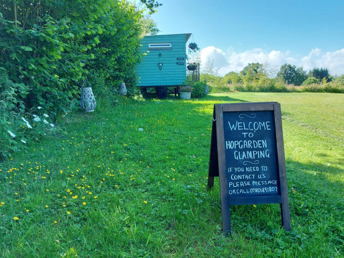 Hopgarden Glamping Luxury Shepherds Huts Wadhurst Экстерьер фото